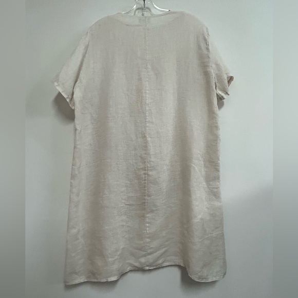 M for Bolide Linen Dress with Crochet Detail - Picture 9 of 12